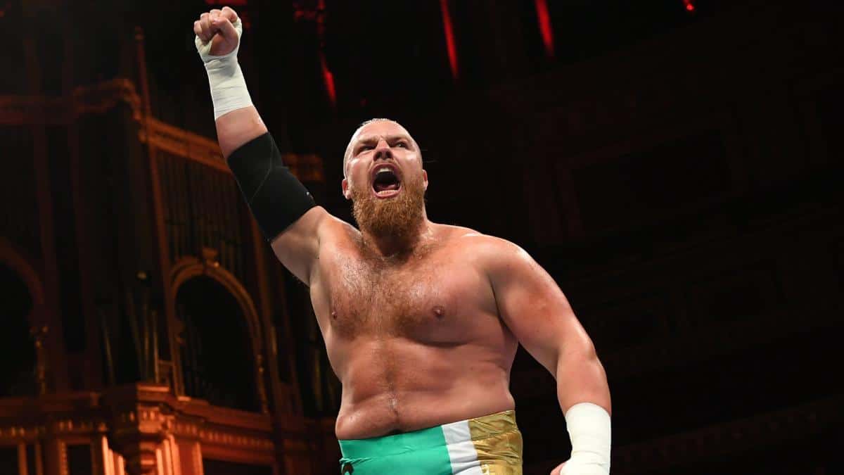 La WWE ha sospeso Joe Coffey e licenziato due arbitri di NXT UK