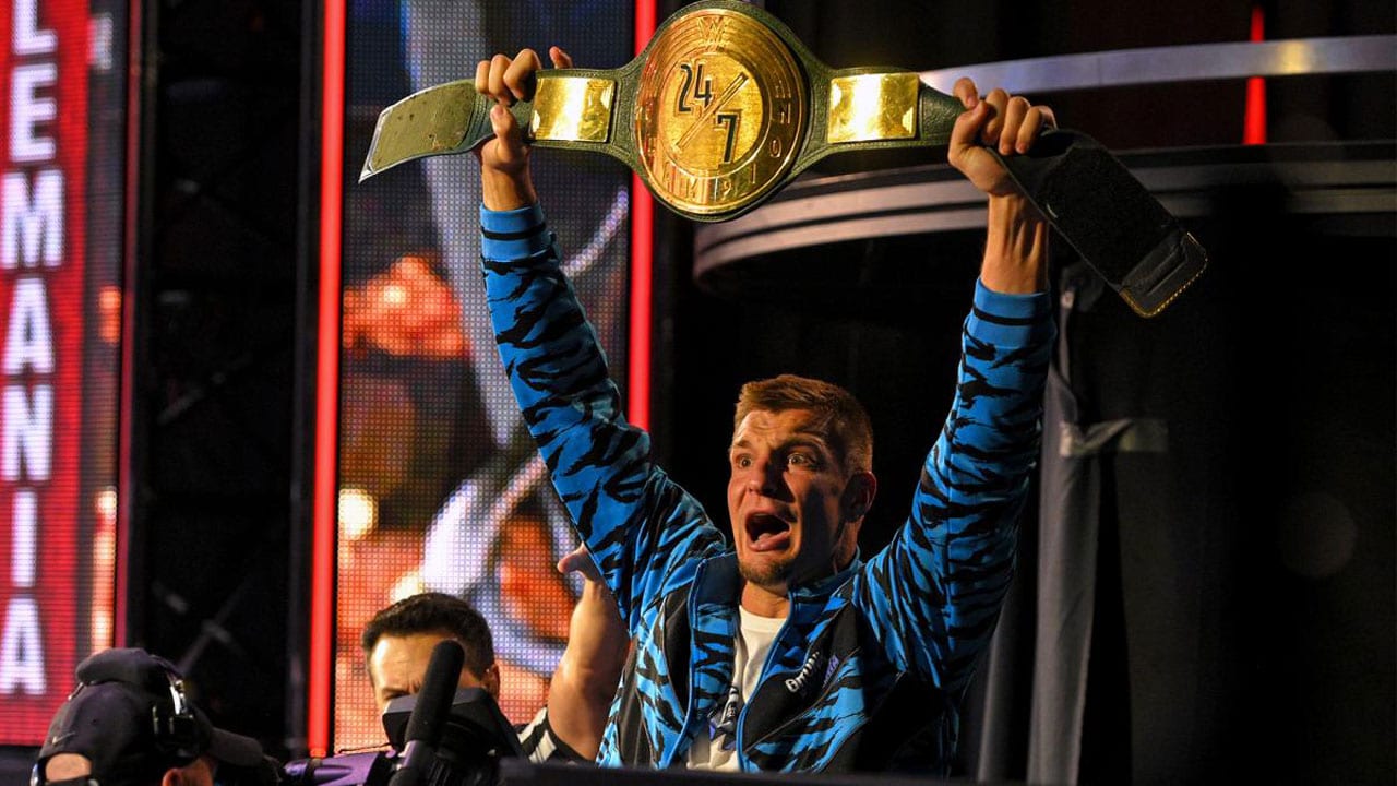 Rob Gronkowski non è più sotto contratto con la WWE
