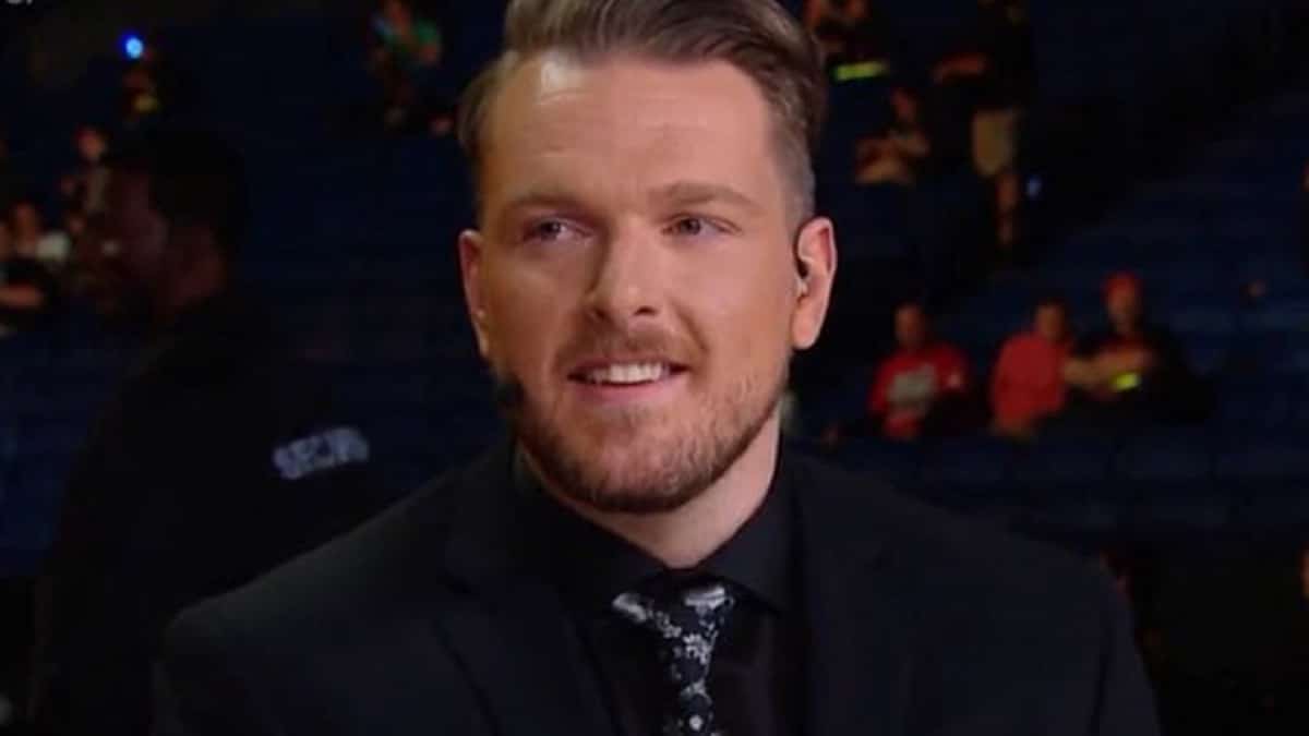 Due stelle NFL apparse ad NXT al fianco di Pat McAfee