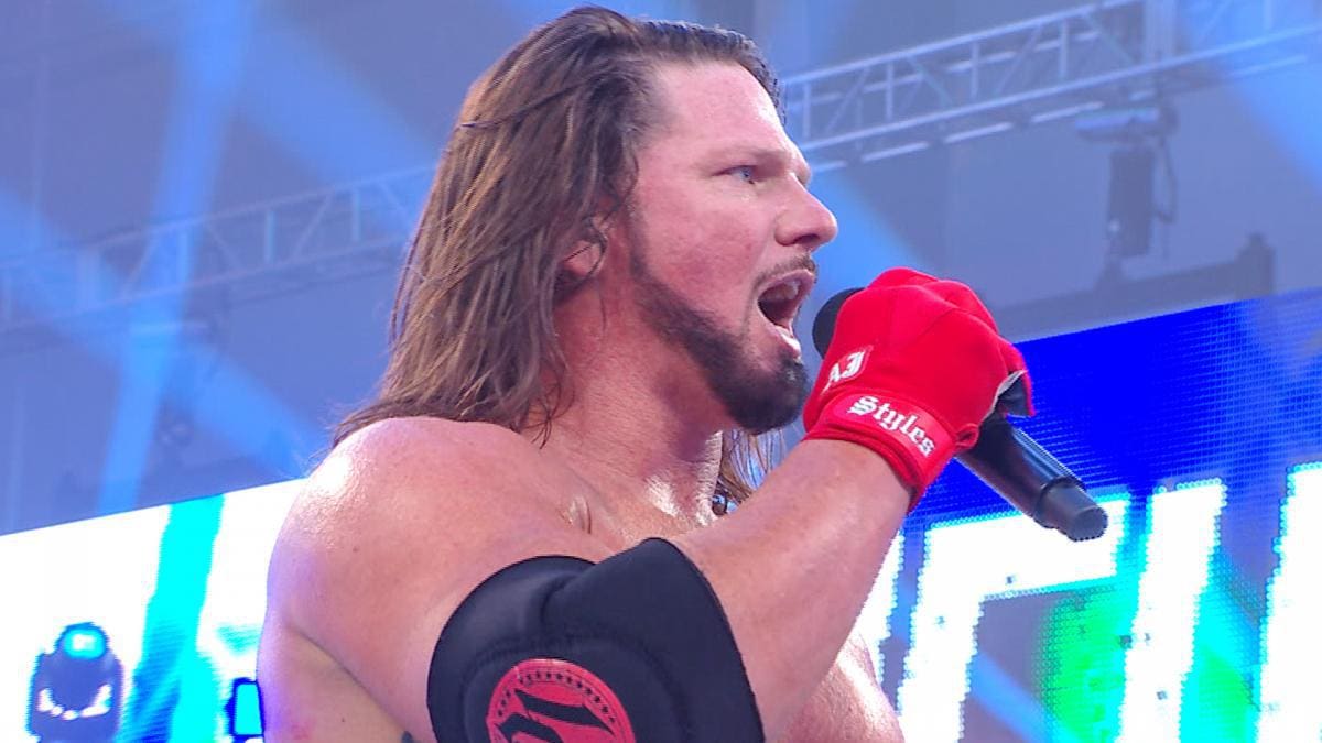 AJ Styles conferma la rottura della caviglia