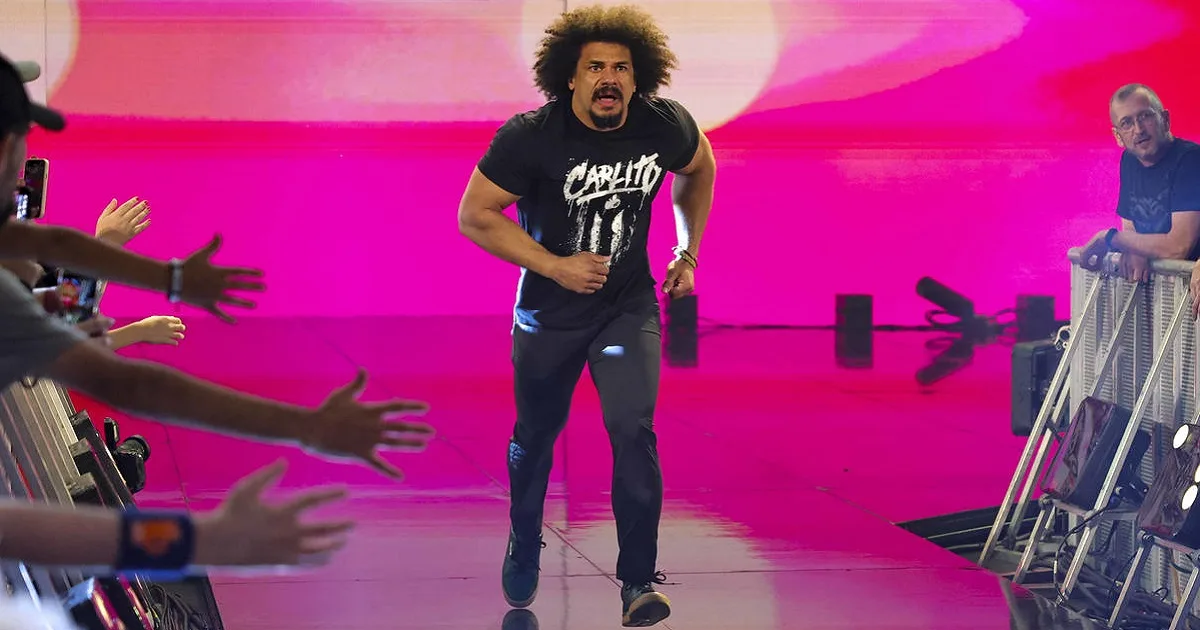 La WWE valuta il futuro di Carlito nel Judgment Day, possibile separazione?