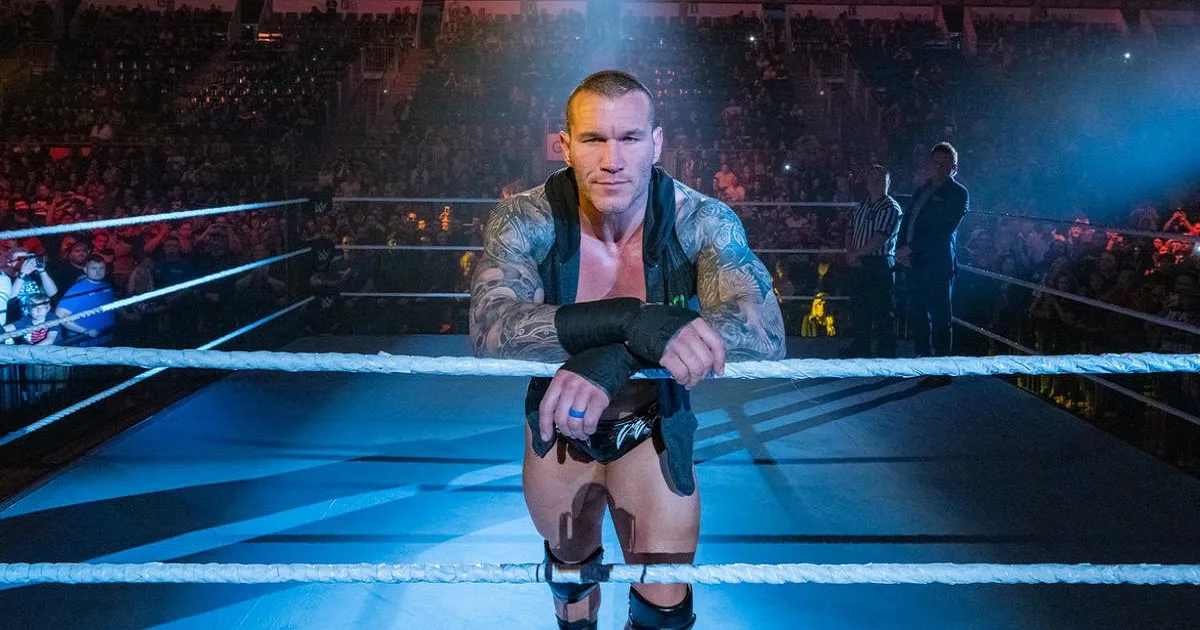 WWE: Booker T difende la scelta presa su Randy Orton