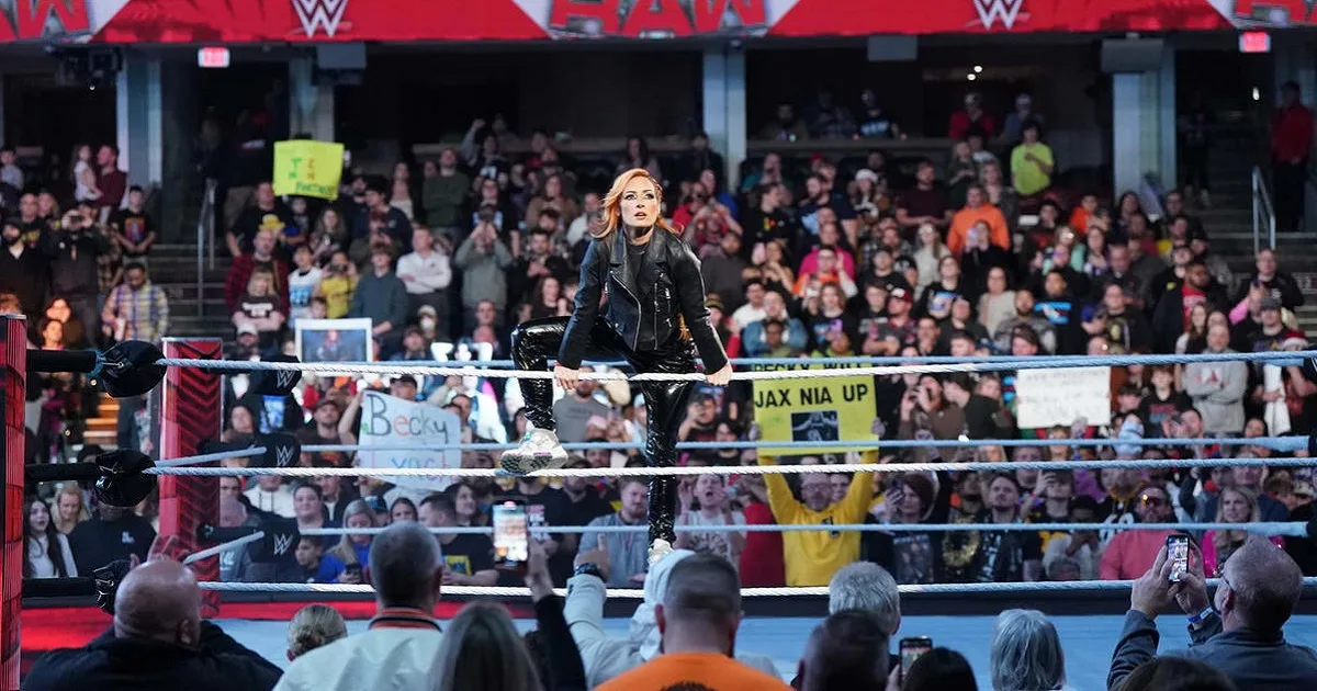 WWE: Manca sempre meno alla Royal Rumble, le ultime novità su Becky Lynch