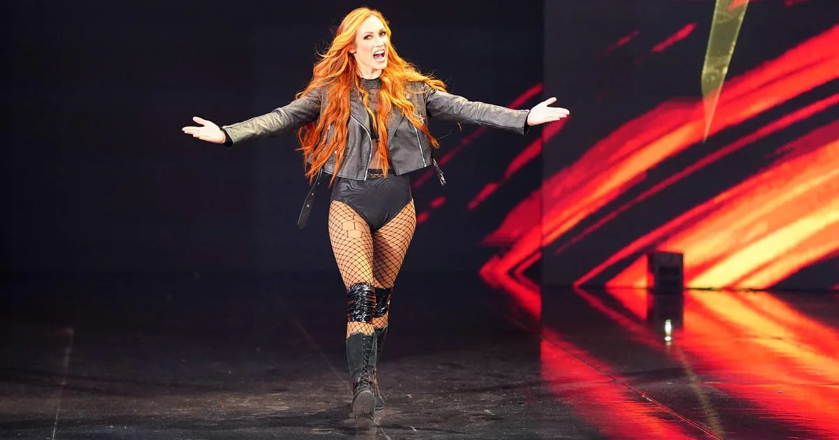 The Undertaker oscura Becky Lynch, le ragioni dietro la scelta della WWE