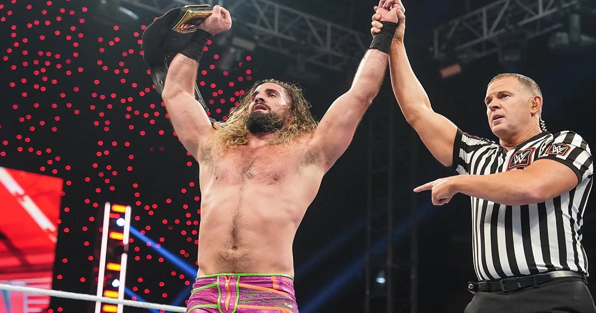 WWE: Seth Rollins è tornato sul ring prima del previsto (VIDEO)