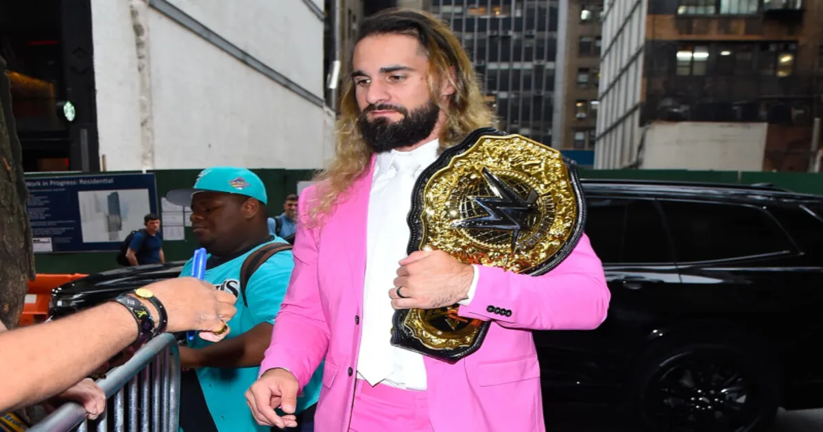WWE: Tegola Seth Rollins, lesione del legamento crociato anteriore