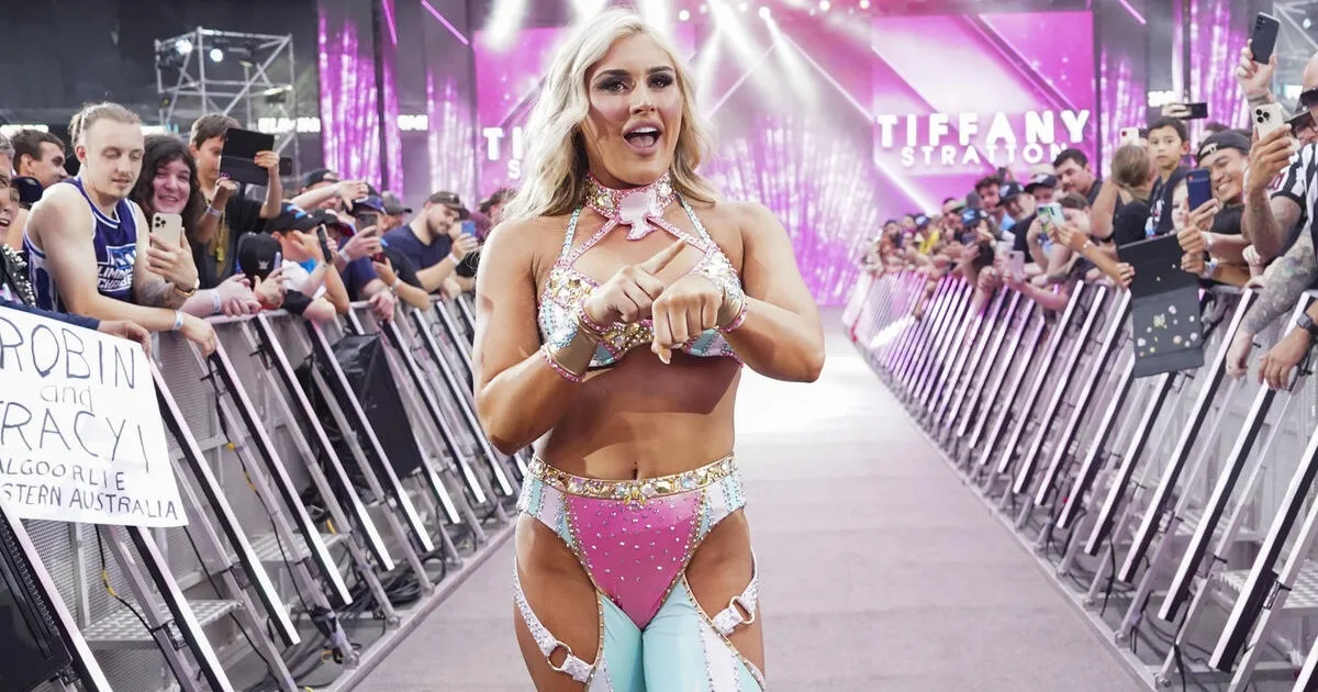 WWE: Momento molto delicato per Tiffany Stratton che è stata accusata di razzismo