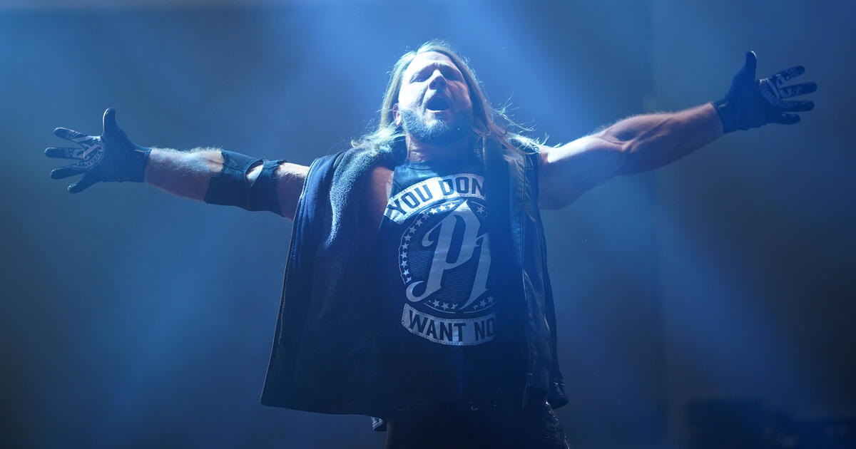 WWE: AJ Styles è uscito malconcio da Clash at the Castle: Scotland