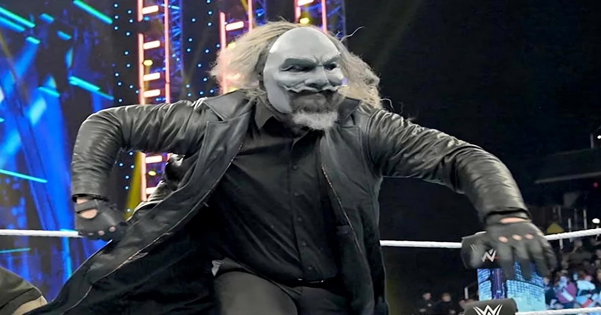 WWE: Aggiornamenti sul debutto della stable di Uncle Howdy