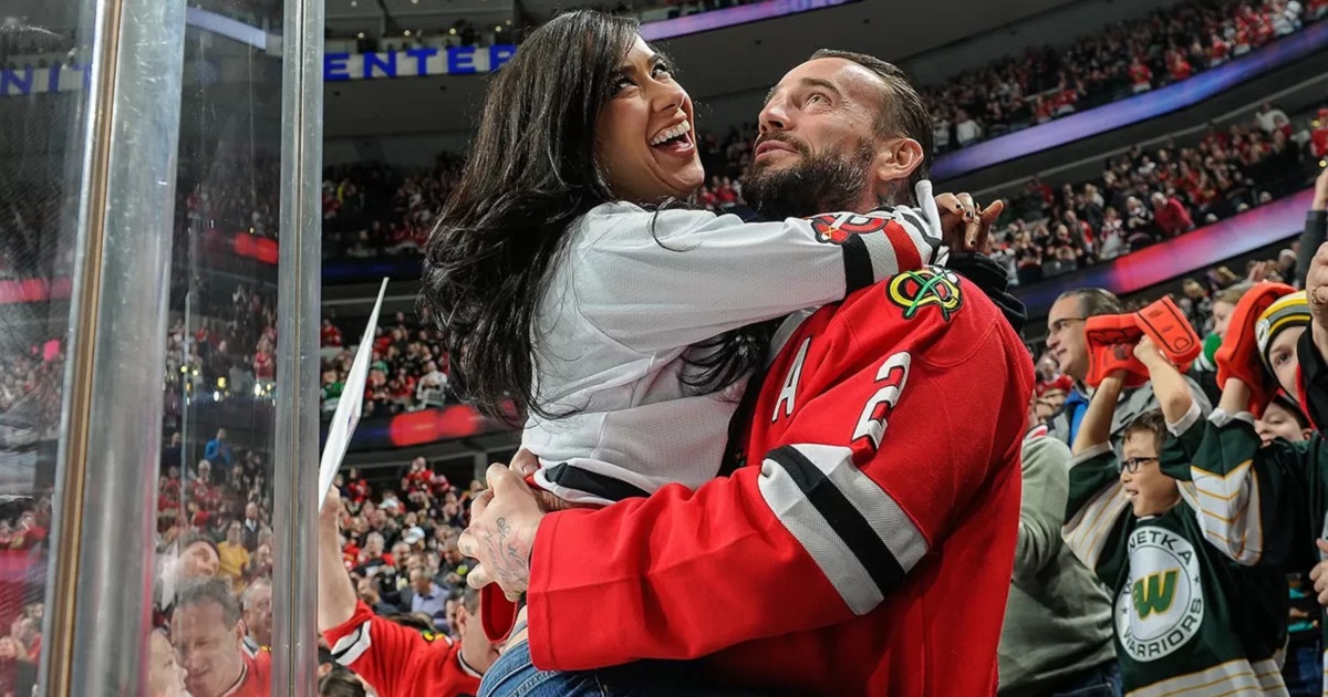 WWE: CM Punk vuole che AJ Lee torni sul ring