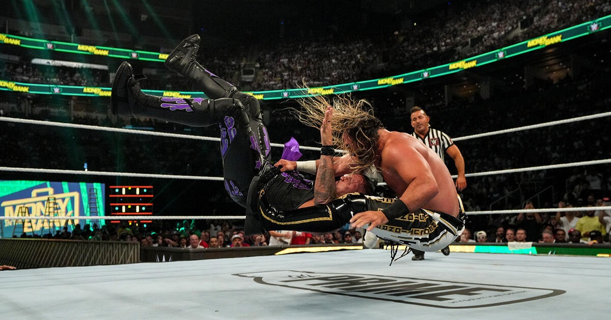 WWE: L’arbitro ha avuto colpe nel botch di Damian Priest a Money in the Bank?
