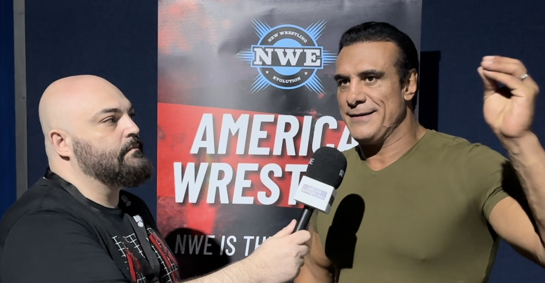 Intervista speciale (con sottotitoli) al Mega-Champion AAA Alberto El Patron