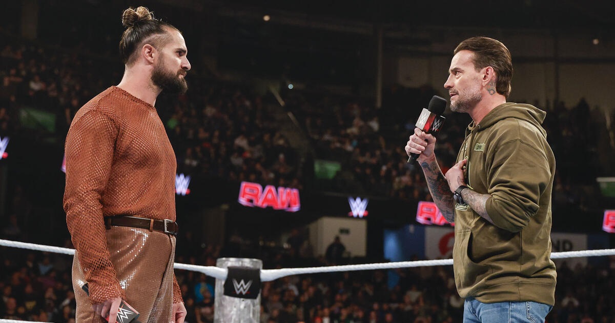 WWE: CM Punk vs. Seth Rollins, il grande scontro è vicino