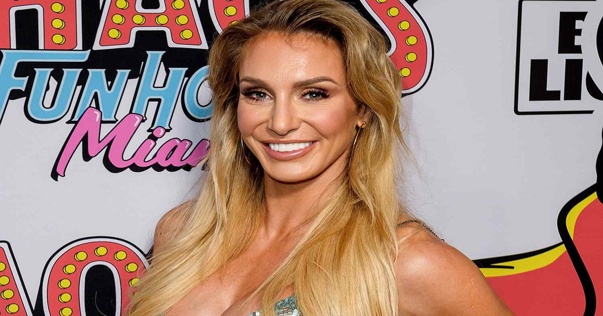 WWE: Charlotte Flair affronta i suoi drammi personali