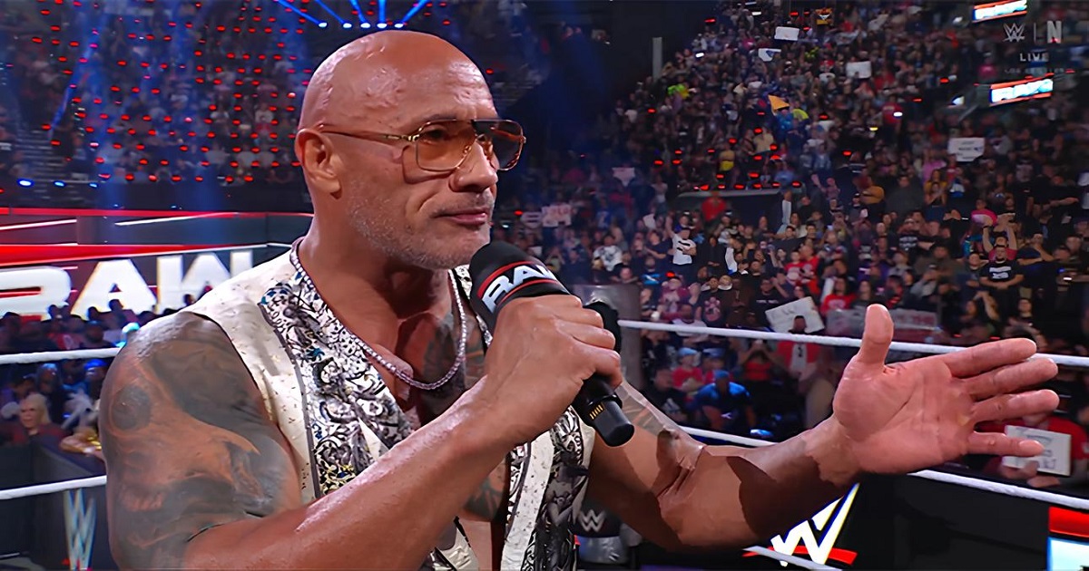 WWE: The Rock senza alcun copione incanta tutti a Raw