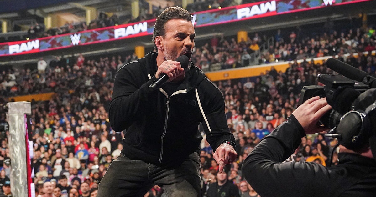 WWE: CM Punk infiamma Raw, svelati i produttori del suo promo