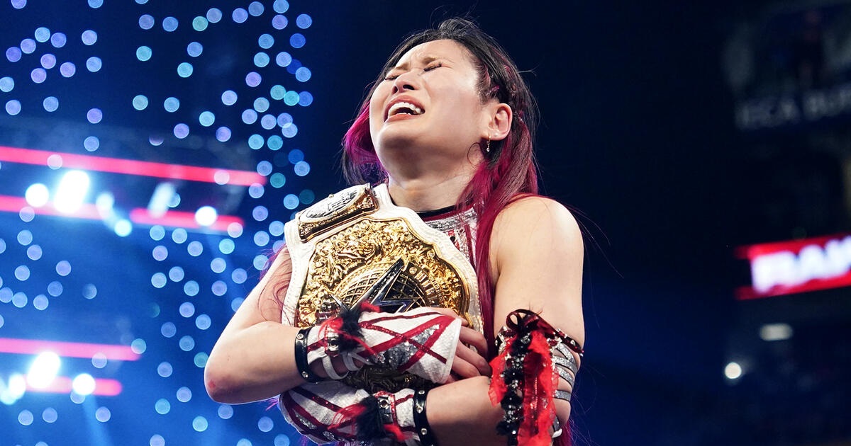 WWE: Iyo Sky vince il titolo e scrive la storia