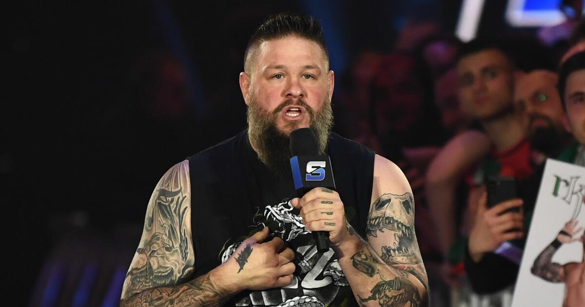 WWE: Notizie pessime per Kevin Owens, dovrà stare fuori almeno nove mesi