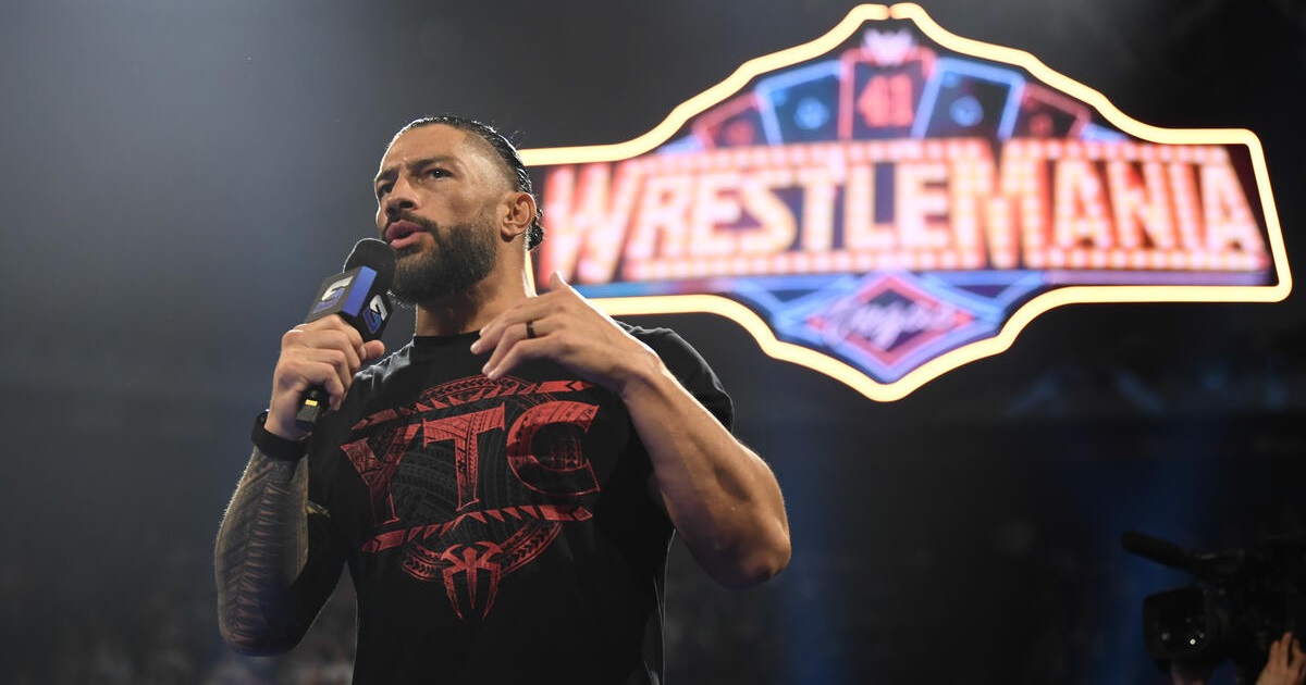 WWE: Roman Reigns a sostegno di Donald Trump, che riceve l’Ula Fala