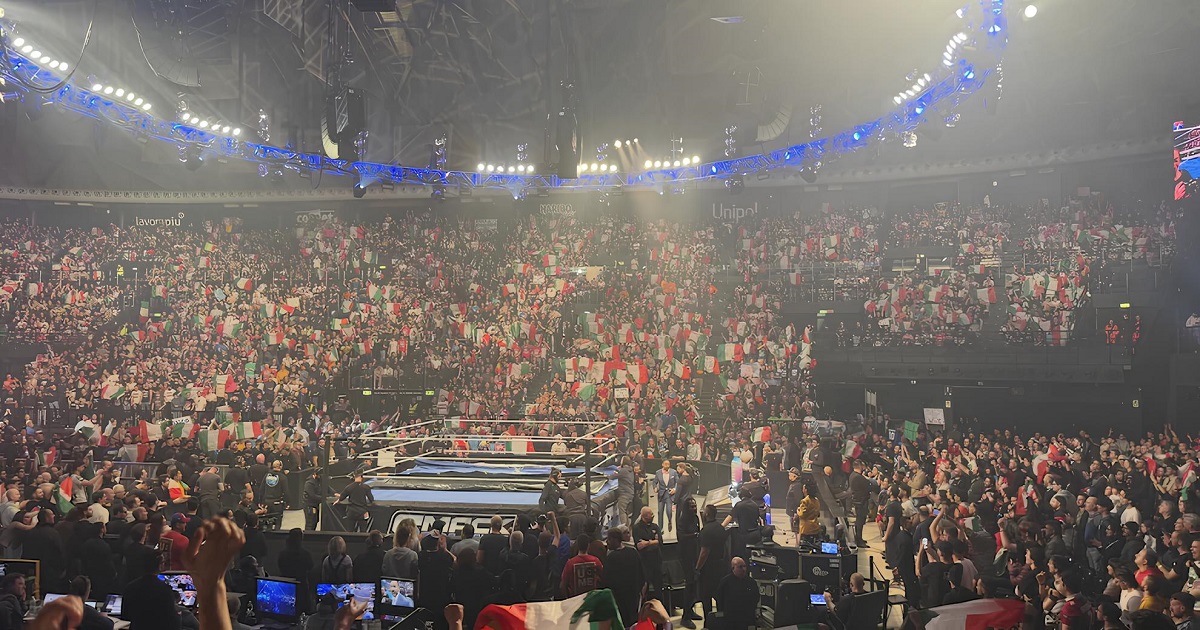 SmackDown a Bologna, i fan italiani hanno stupito il mondo