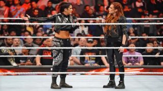 Becky Lynch svela: “La mia amicizia con Bayley è finita nel 2019”